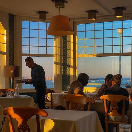 Vtf L'Hotel Des Bains Сен-Каст-ле-Гільдо Екстер'єр фото